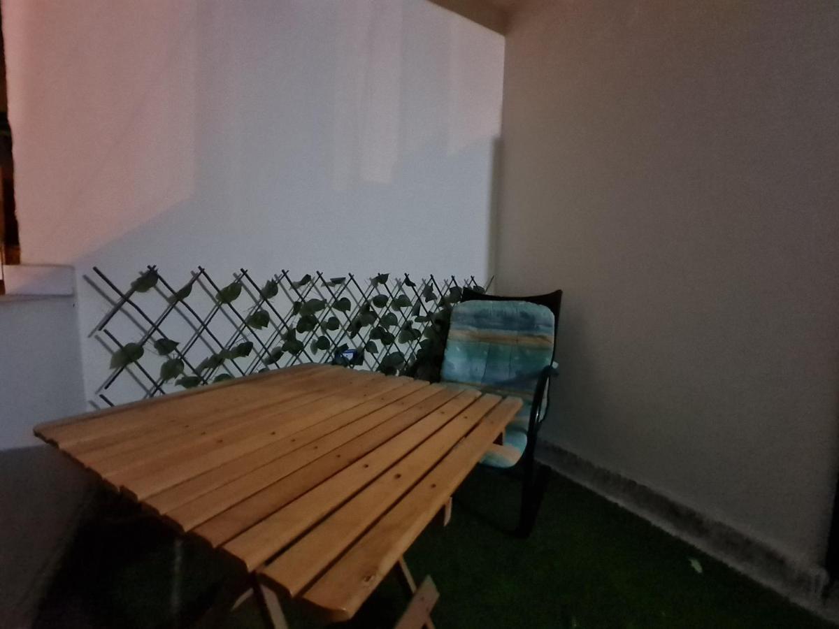 Sunny Modern Apartment With Good Internet, Near From City Center Of Alexandria Exterior foto